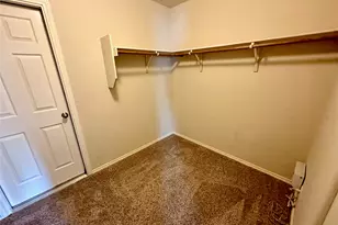8633 White Ibis Dr, Austin, TX 78729 - Photo 20