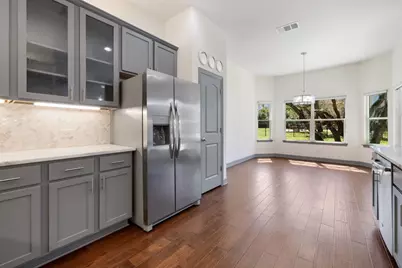 338 Coventry Road, Spicewood, TX 78669 - Photo 16