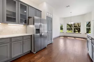 338 Coventry Rd, Spicewood, TX 78669 - Photo 16