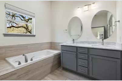 338 Coventry Road, Spicewood, TX 78669 - Photo 24