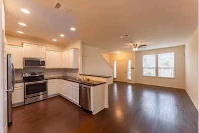 18509 Mammoth Cave Boulevard, Pflugerville, TX 78660 - Photo 8