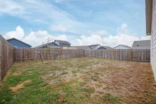 257 Muscovy Dr, Kyle, TX 78640 - Photo 18