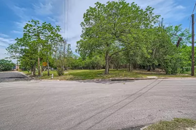 401 Oak Plaza, Austin, TX 78753 - Photo 6