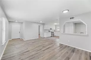 5645 Pinon Vista Dr, Austin, TX 78724 - Photo 2