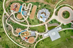 8417 Laughlin Ln, Austin, TX 78744 - Photo 32