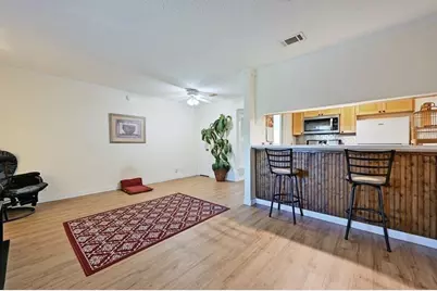 711 Eberhart Ln Lane #105, Austin, TX 78745 - Photo 6