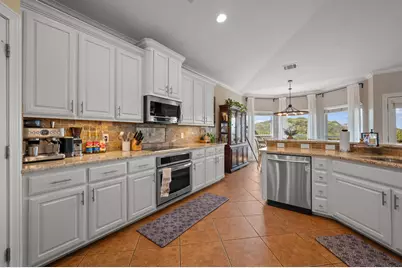 21007 Deede Drive, Lago Vista, TX 78645 - Photo 12
