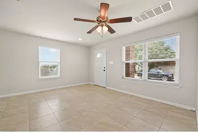 229 Capistrano Drive, San Marcos, TX 78666 - Photo 4