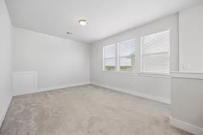 8503 McKamy Drive, Austin, TX 78744 - Photo 18