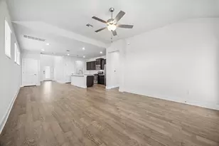 8503 McKamy Dr, Austin, TX 78744 - Photo 2