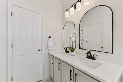 812 Northcreek Boulevard, Leander, TX 78641 - Photo 14