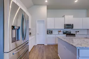 229 Heartleaf Rd, San Marcos, TX 78666 - Photo 12