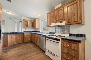 635 W Dittmar Rd, Austin, TX 78745 - Photo 12