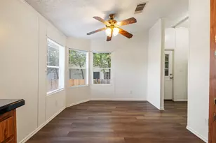 635 W Dittmar Rd, Austin, TX 78745 - Photo 14