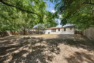 635 W Dittmar Rd, Austin, TX 78745 - Photo 34