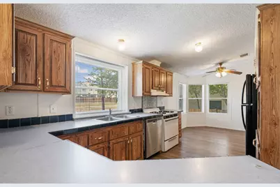 635 W Dittmar Road, Austin, TX 78745 - Photo 10