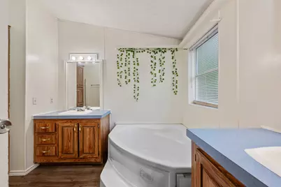 635 W Dittmar Road, Austin, TX 78745 - Photo 20