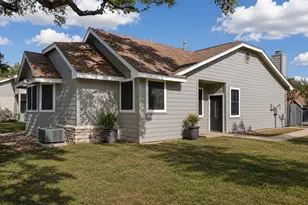 6501 Brush Country Rd, Austin, TX 78749 - Photo 2