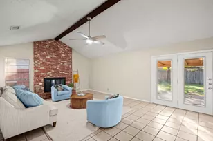 10703 Parkfield Dr, Austin, TX 78758 - Photo 2