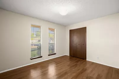 10703 Parkfield Drive, Austin, TX 78758 - Photo 16