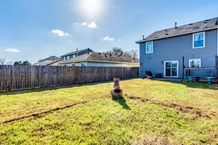 13021 Maidenhair Tr, Elgin, TX 78621 - Photo 24