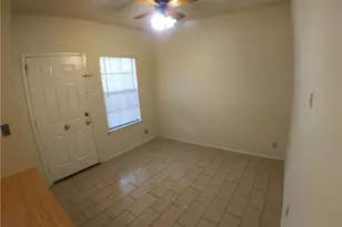 619 W 37th St, Austin, TX 78705 - Photo 8