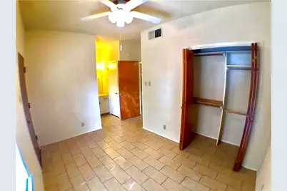 619 W 37th Street #104, Austin, TX 78705 - Photo 2