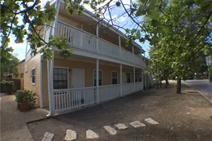 619 W 37th St, Austin, TX 78705 - Photo 4