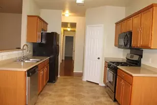 1009 Clayton Dr, Leander, TX 78641 - Photo 8