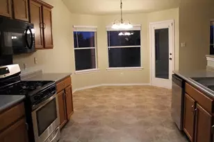 1009 Clayton Dr, Leander, TX 78641 - Photo 12