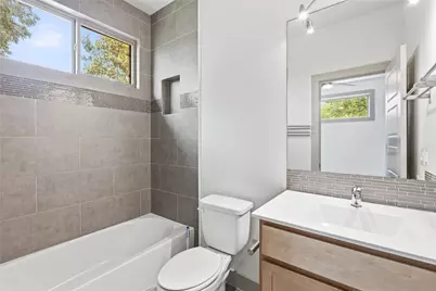 1527 Madison Avenue #B, Austin, TX 78757 - Photo 20