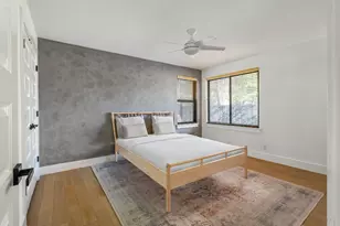 1604 Elmhurst Dr, Austin, TX 78741 - Photo 16