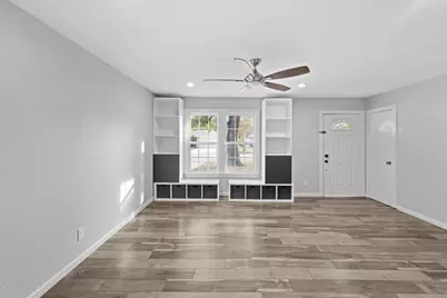 3100 Lynridge Drive, Austin, TX 78723 - Photo 4