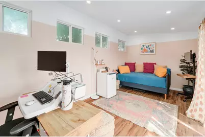 3100 Lynridge Drive, Austin, TX 78723 - Photo 32