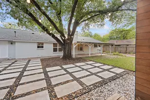 3100 Lynridge Dr, Austin, TX 78723 - Photo 26