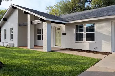 3100 Lynridge Drive, Austin, TX 78723 - Photo 2