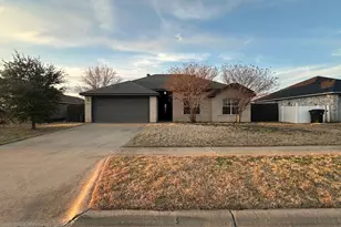 4211 Breckenridge Dr, Killeen, TX 76542 - Photo 2