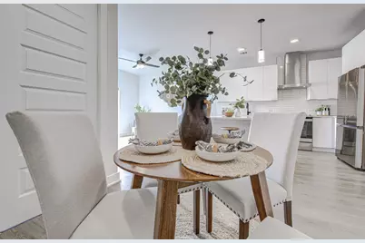 2220 Webberville Road #201, Austin, TX 78702 - Photo 10