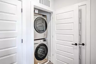 2220 Webberville Rd, Austin, TX 78702 - Photo 16