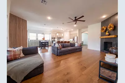 749 Jacksdaw Drive, Austin, TX 78737 - Photo 10