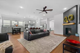 749 Jacksdaw Dr, Austin, TX 78737 - Photo 10