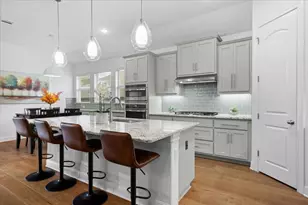 749 Jacksdaw Dr, Austin, TX 78737 - Photo 6