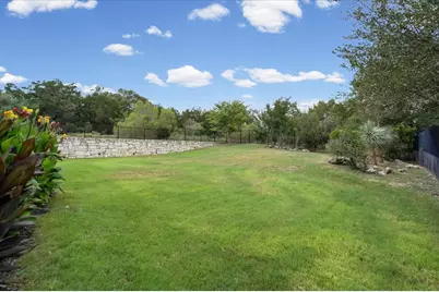 749 Jacksdaw Drive, Austin, TX 78737 - Photo 24