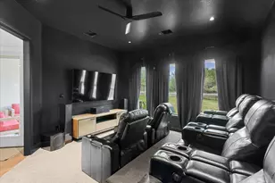 749 Jacksdaw Dr, Austin, TX 78737 - Photo 22
