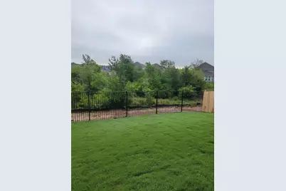 121 Tall Grass Drive, Georgetown, TX 78628 - Photo 16