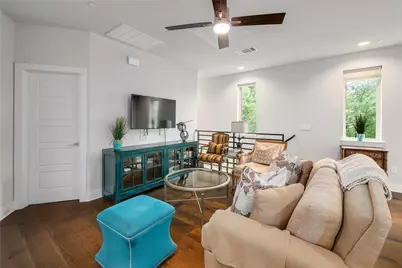 1205 Elm Street #8, Austin, TX 78703 - Photo 4