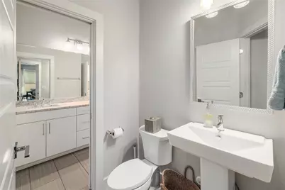 1205 Elm Street #8, Austin, TX 78703 - Photo 18