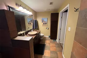 922 E 50th St, Austin, TX 78751 - Photo 28