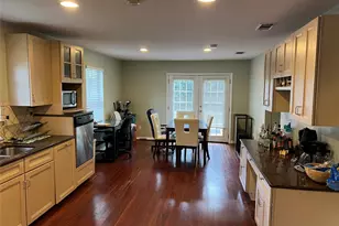 922 E 50th St, Austin, TX 78751 - Photo 10