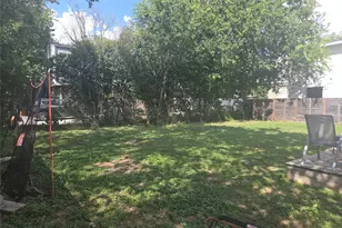 922 E 50th St, Austin, TX 78751 - Photo 34